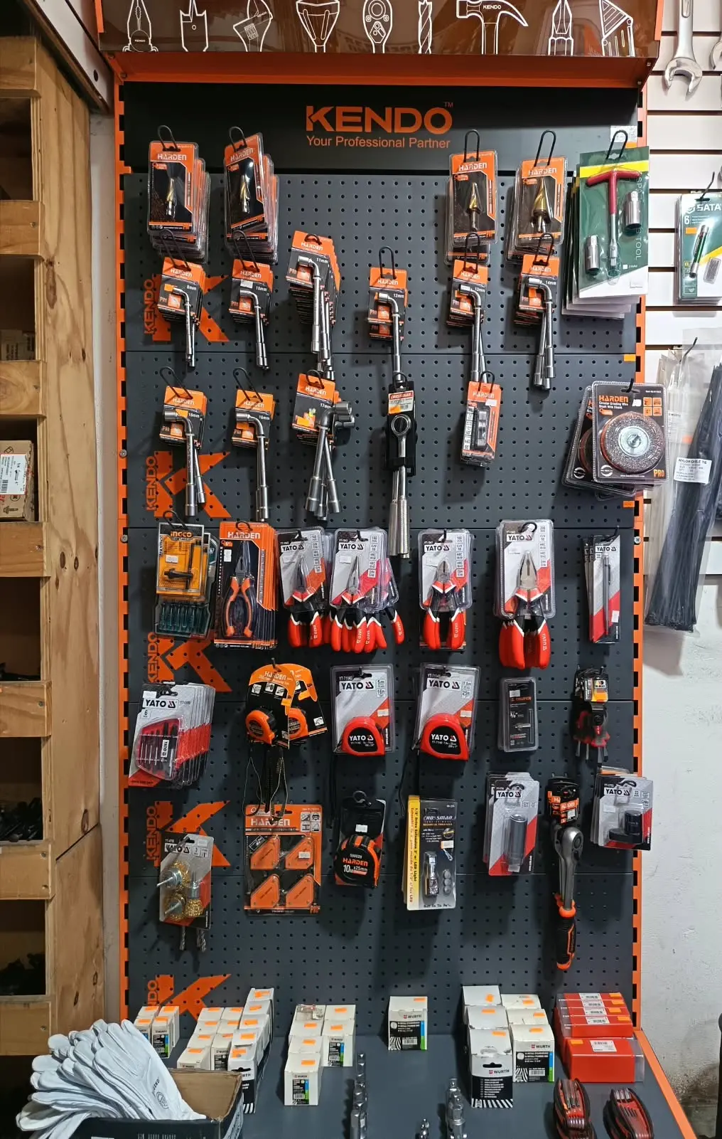 Herramientas manuales Crossman Harden Yato Klingspor en Curicó